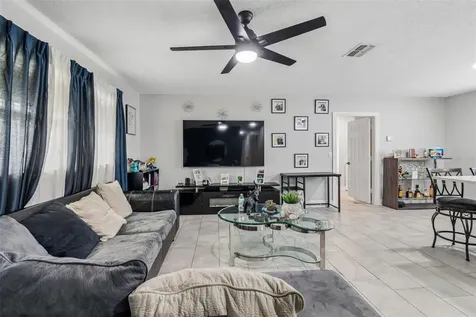 1129 4th Avenue W Palmetto FL 34221