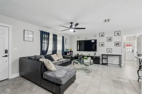 1129 4th Avenue W Palmetto FL 34221