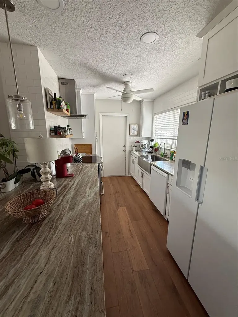 2915 Webber Street Sarasota FL 34239
