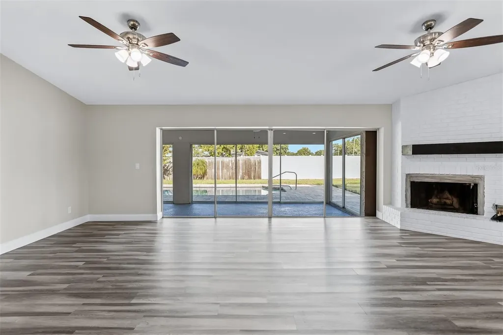 3276 Fox Hill Drive Clearwater FL 33761