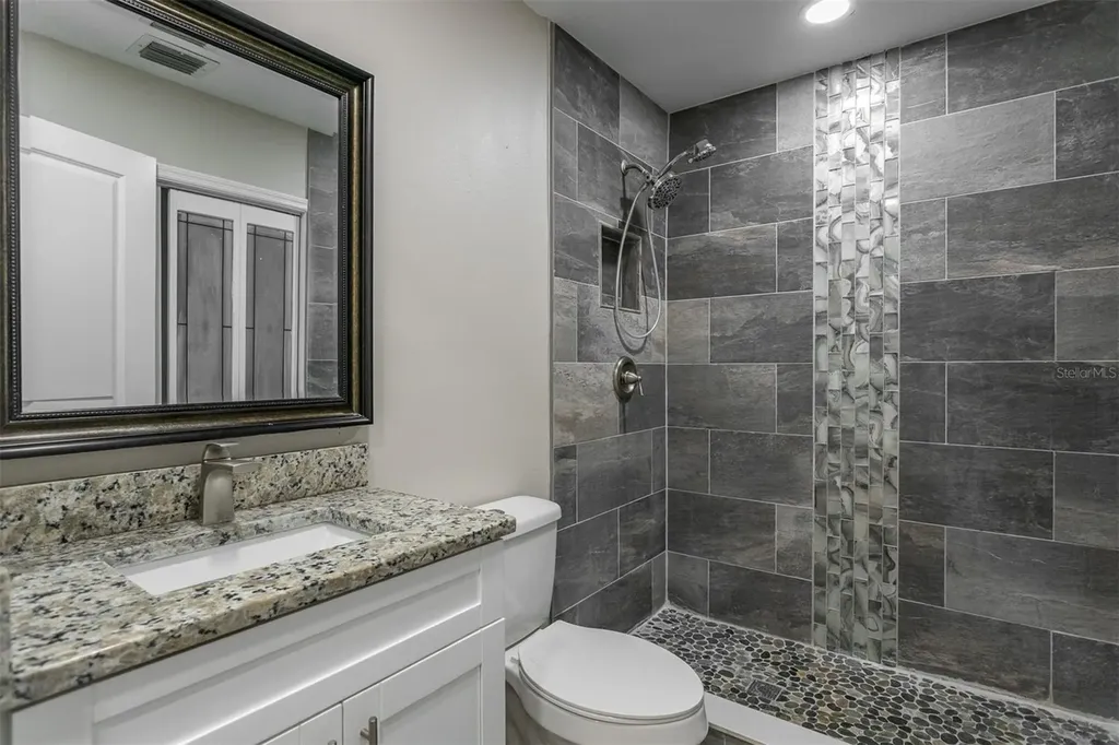 3276 Fox Hill Drive Clearwater FL 33761
