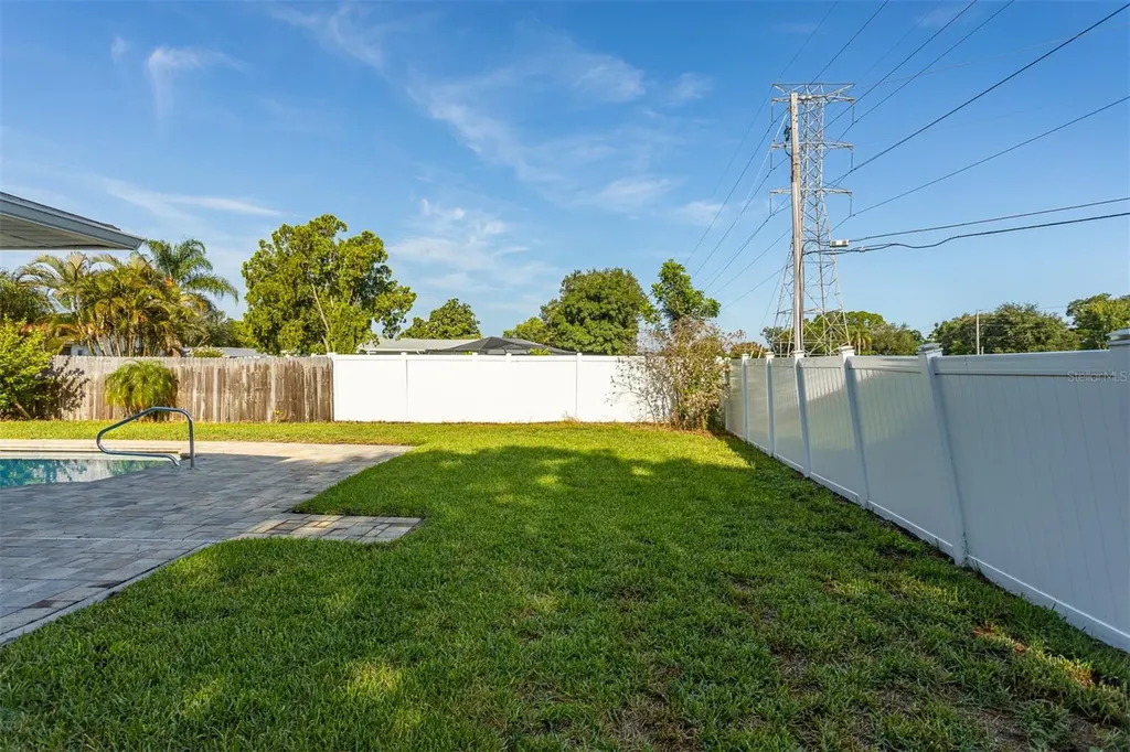 3276 Fox Hill Drive Clearwater FL 33761