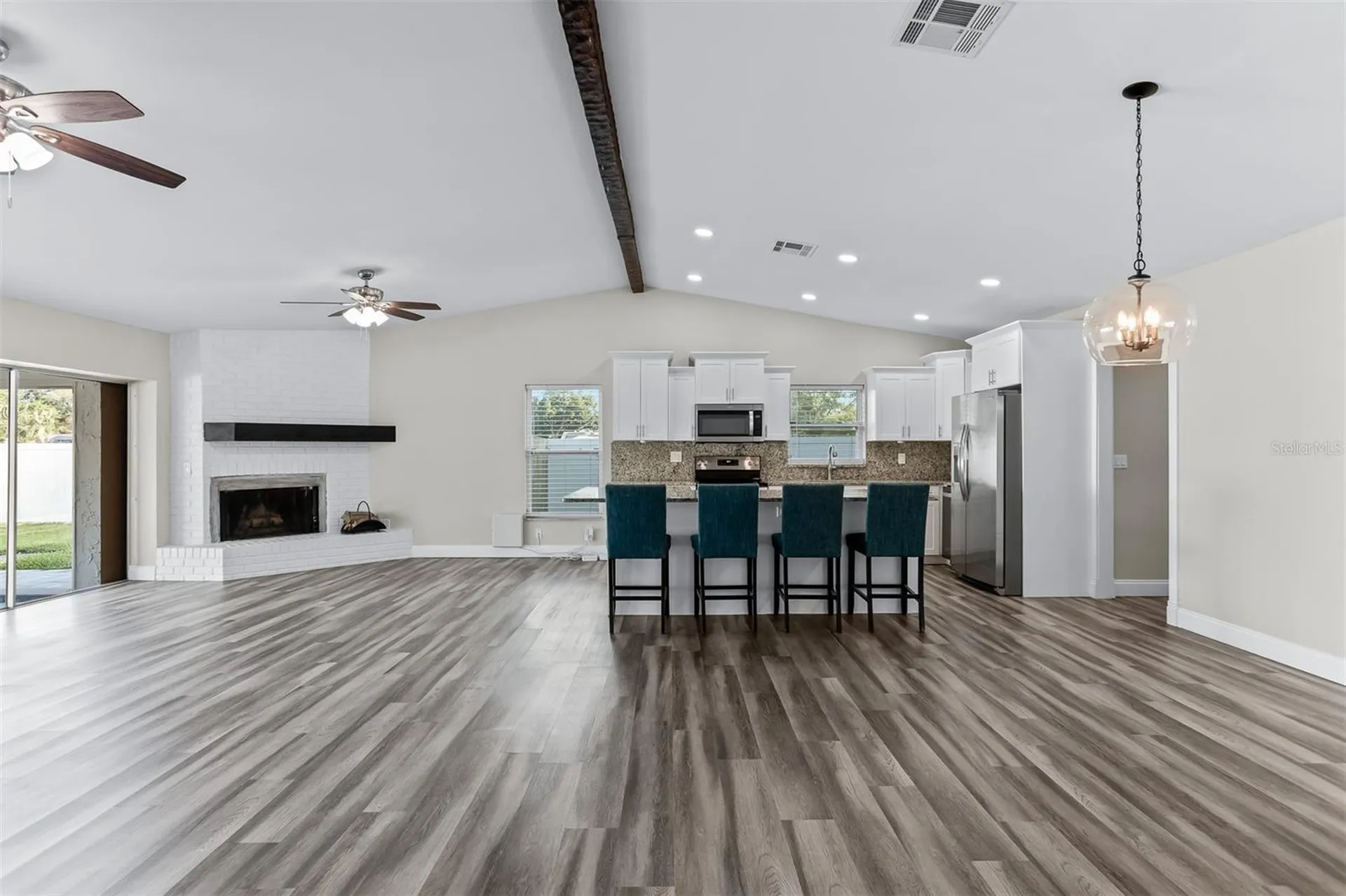 3276 Fox Hill Drive Clearwater FL 33761