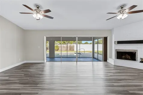 3276 Fox Hill Drive Clearwater FL 33761