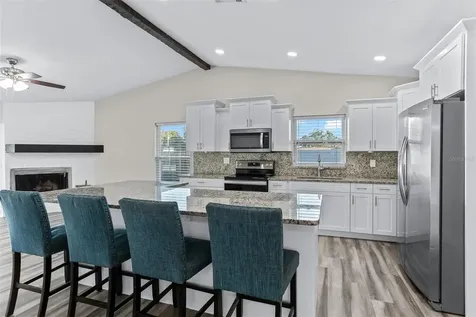 3276 Fox Hill Drive Clearwater FL 33761