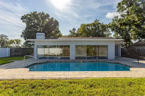 3276 Fox Hill Drive Clearwater FL 33761