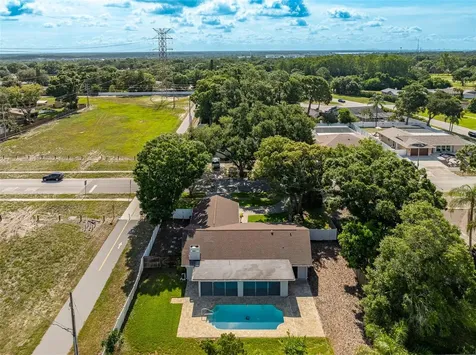 3276 Fox Hill Drive Clearwater FL 33761
