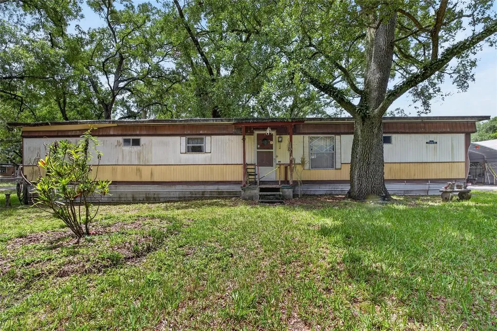 10227 Oak Avenue Tampa FL 33619