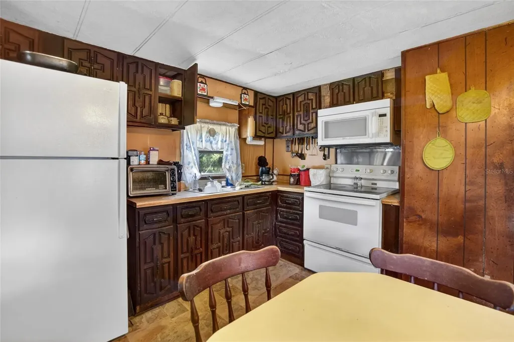 10227 Oak Avenue Tampa FL 33619