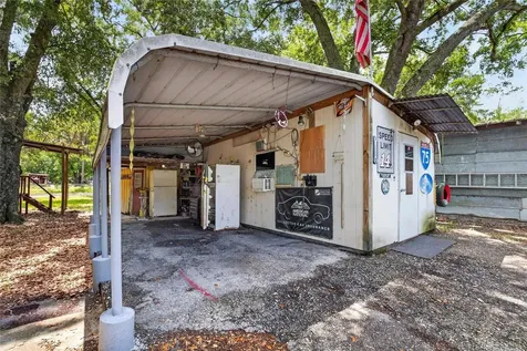 10227 Oak Avenue Tampa FL 33619