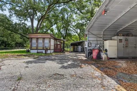 10227 Oak Avenue Tampa FL 33619