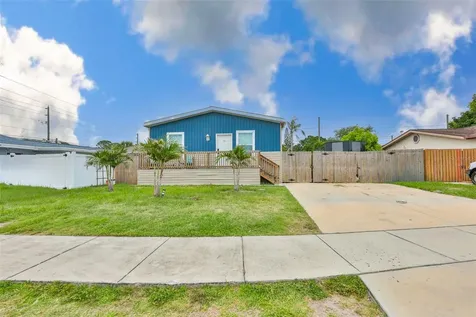 1169 8th Avenue NE Largo FL 33770