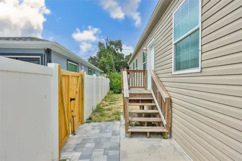 1169 8th Avenue NE Largo FL 33770