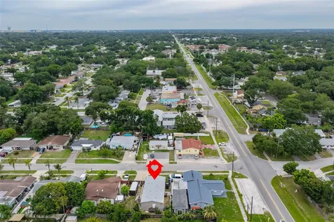1169 8th Avenue NE Largo FL 33770