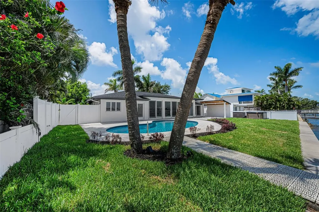 1014 Boca Ciega Isle Drive St Pete Beach FL 33706