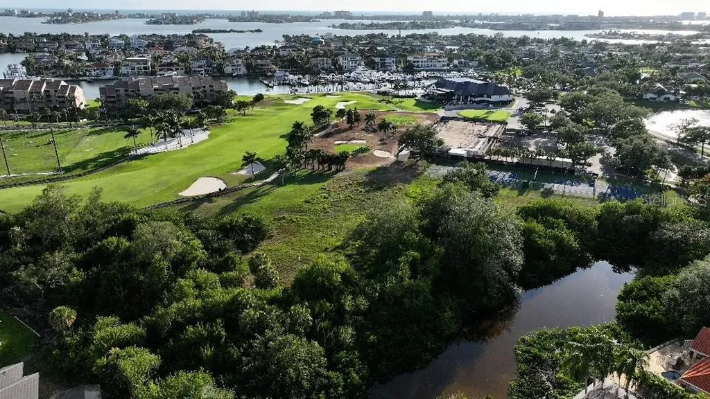 6064 Pasadena Point Boulevard Gulfport FL 33707