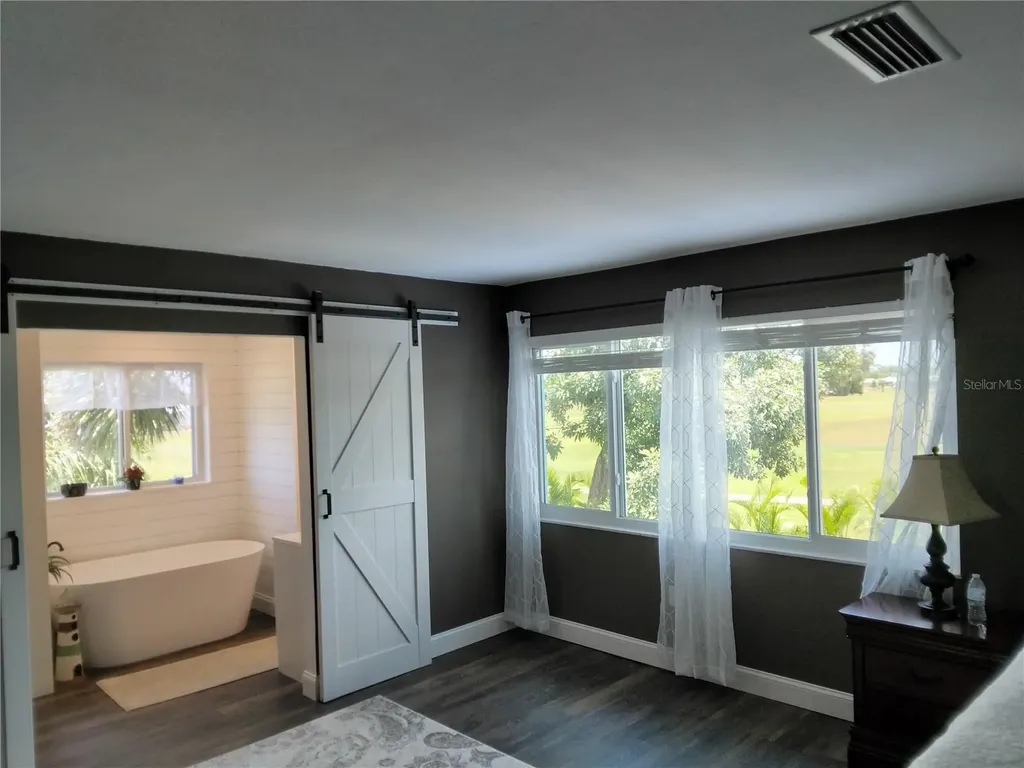 90 Oakland Hills Court Rotonda West FL 33947