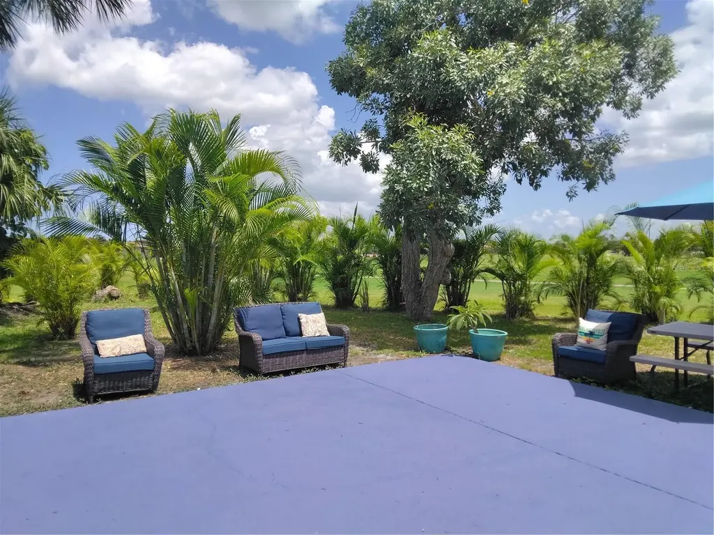 90 Oakland Hills Court Rotonda West FL 33947