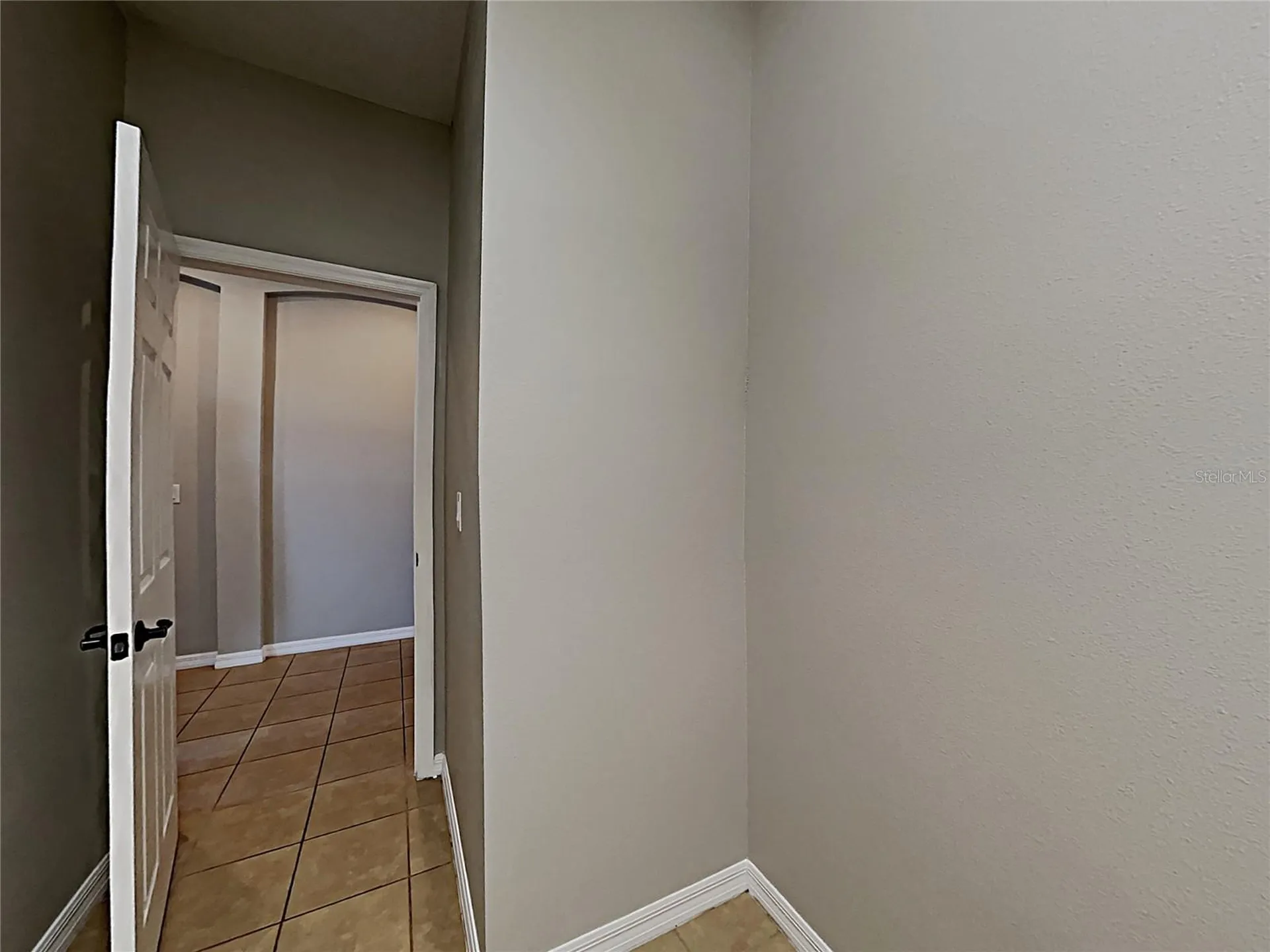1328 Aroniminik Drive Mount Dora FL 32757