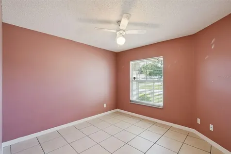 948 Rivecon Avenue Orlando FL 32825
