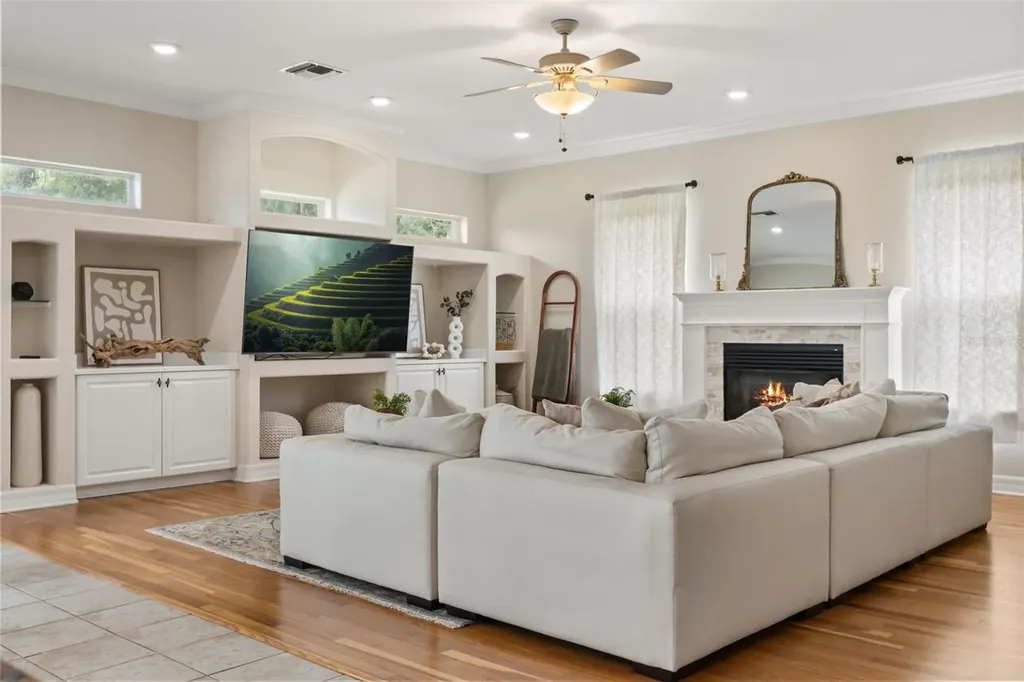 15900 Acorn Circle Tavares FL 32778