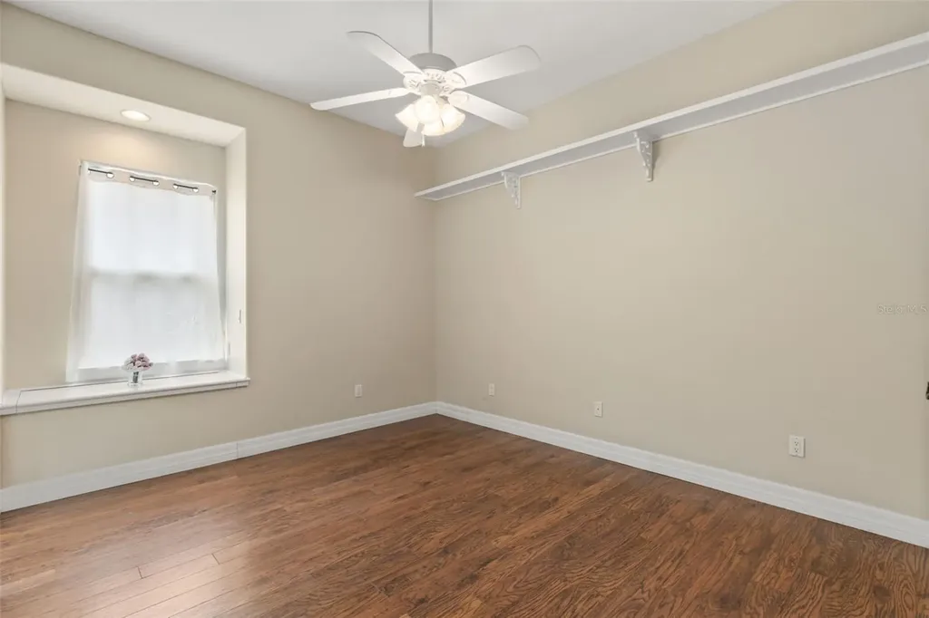15900 Acorn Circle Tavares FL 32778