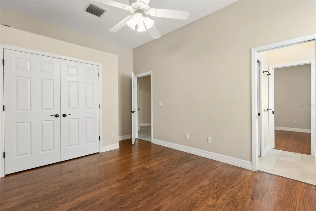 15900 Acorn Circle Tavares FL 32778
