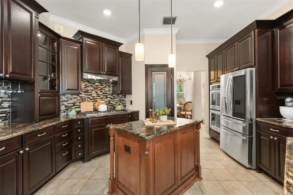 15900 Acorn Circle Tavares FL 32778