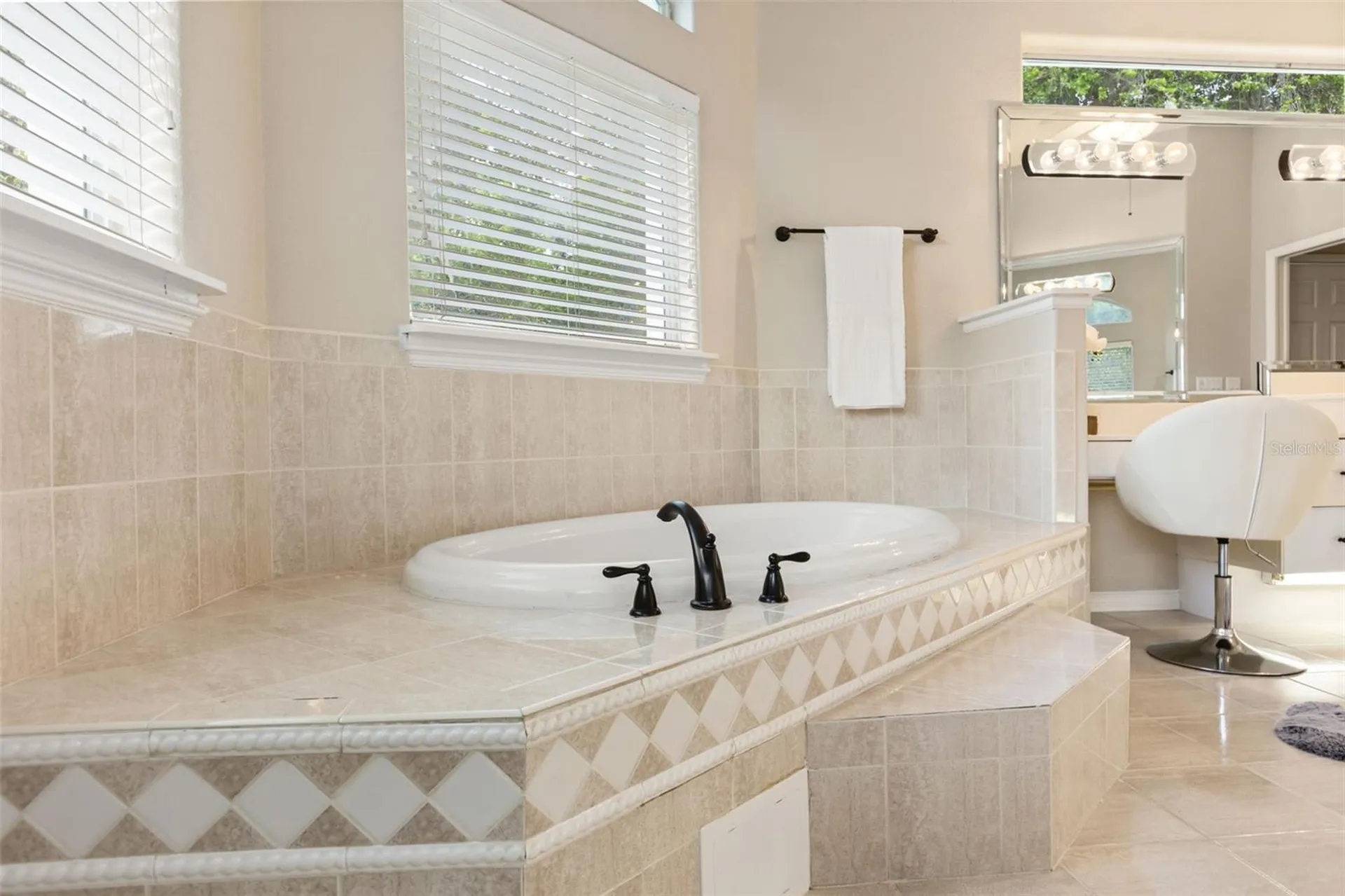 15900 Acorn Circle Tavares FL 32778