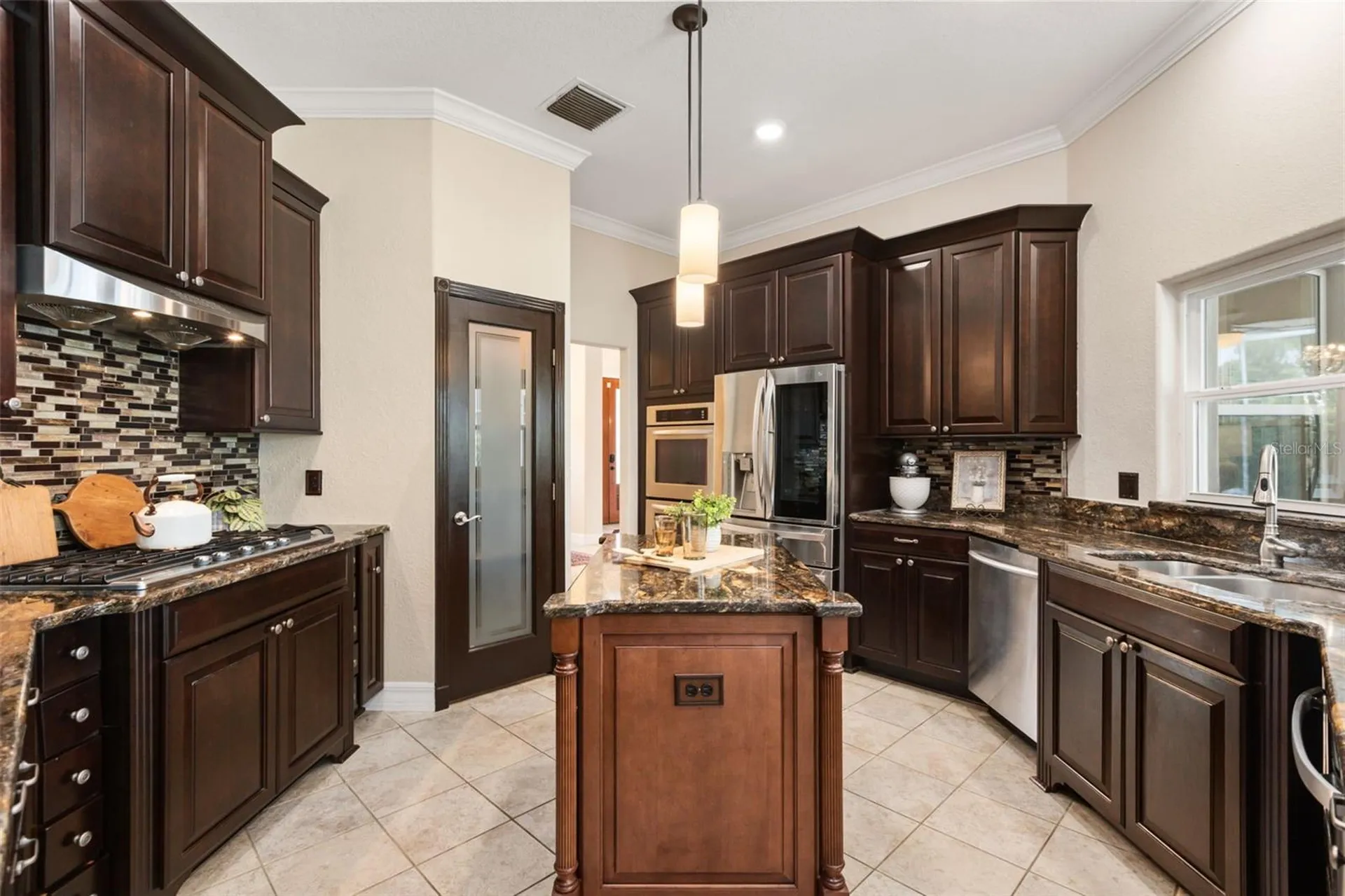 15900 Acorn Circle Tavares FL 32778