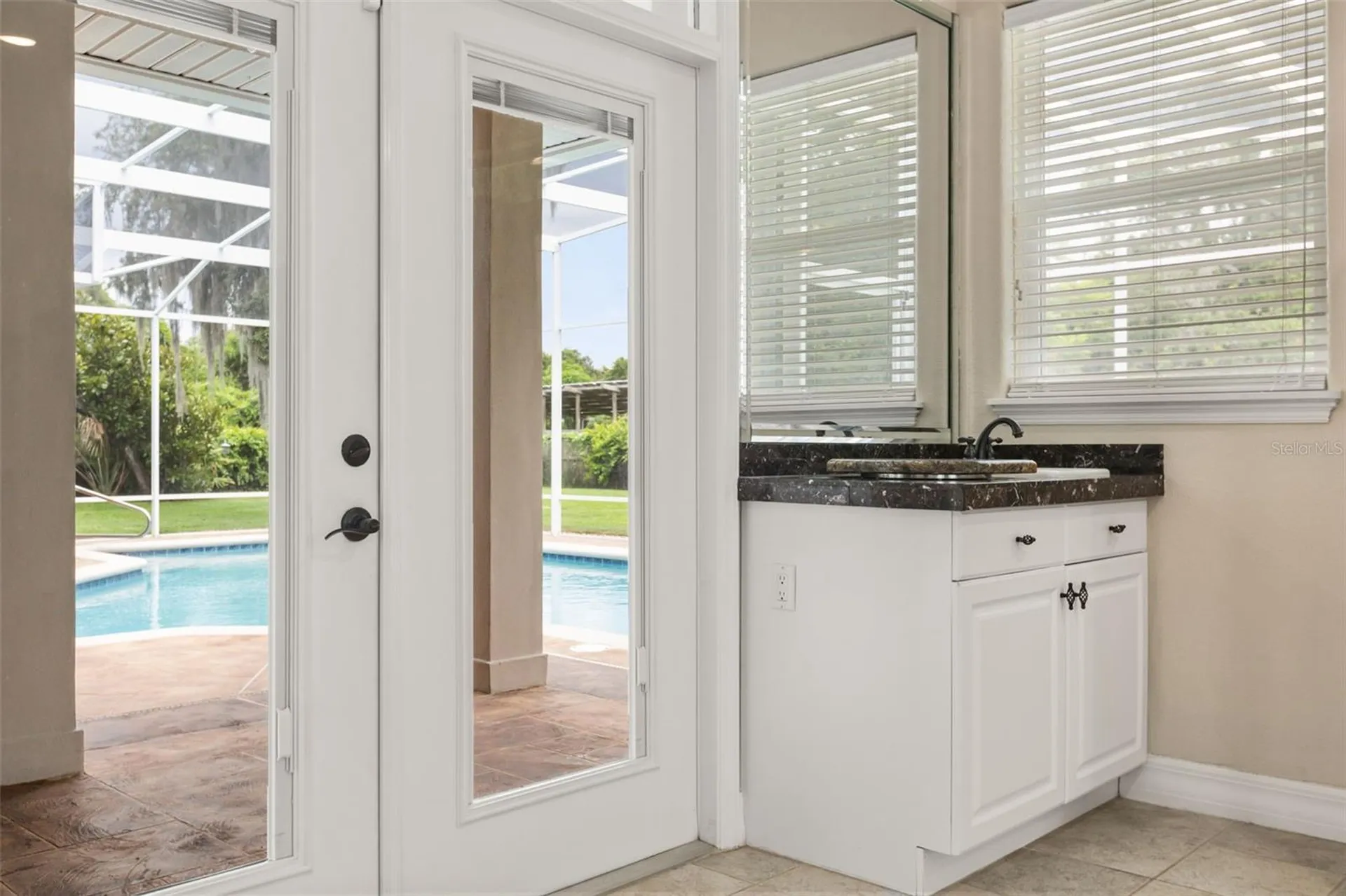 15900 Acorn Circle Tavares FL 32778