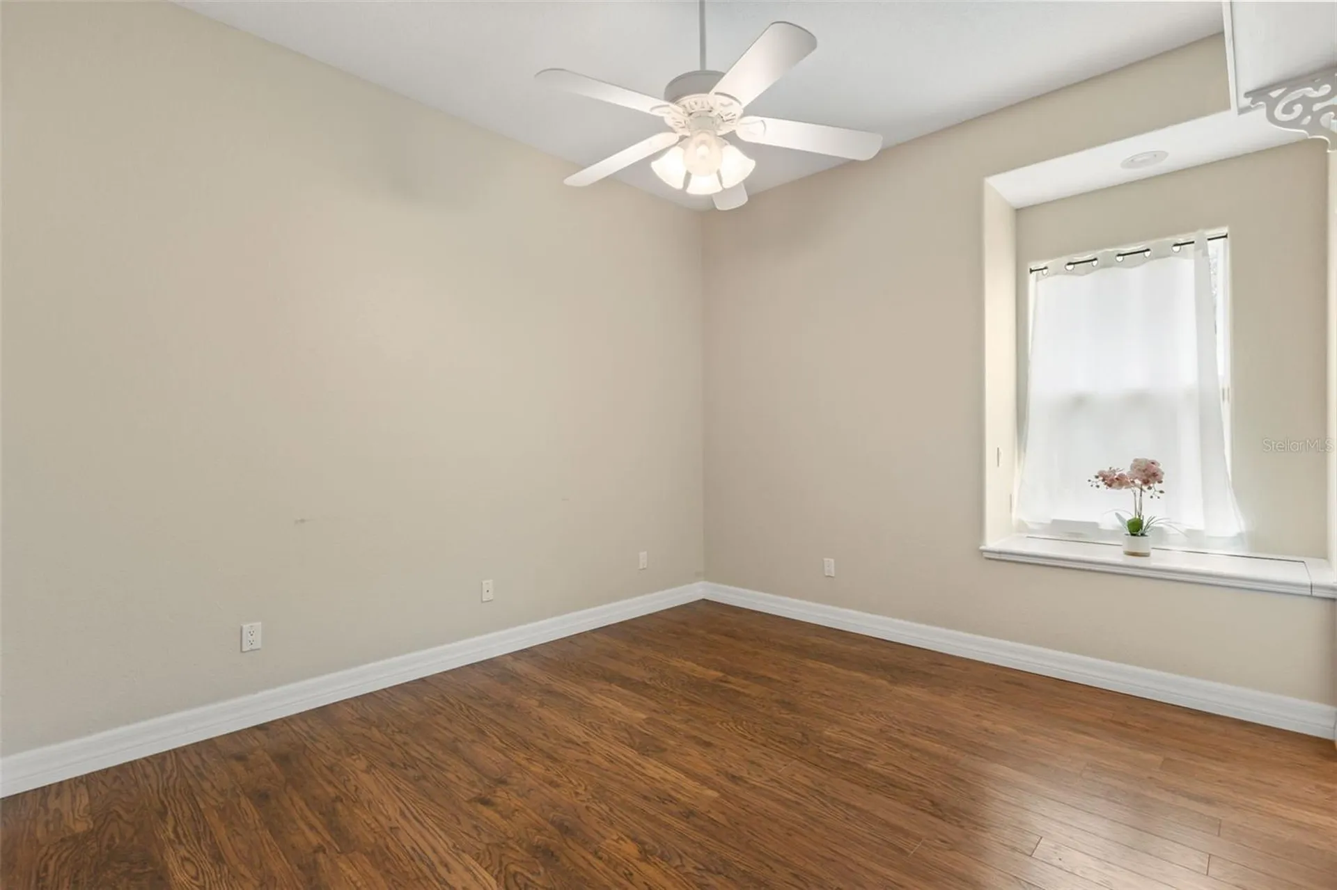 15900 Acorn Circle Tavares FL 32778