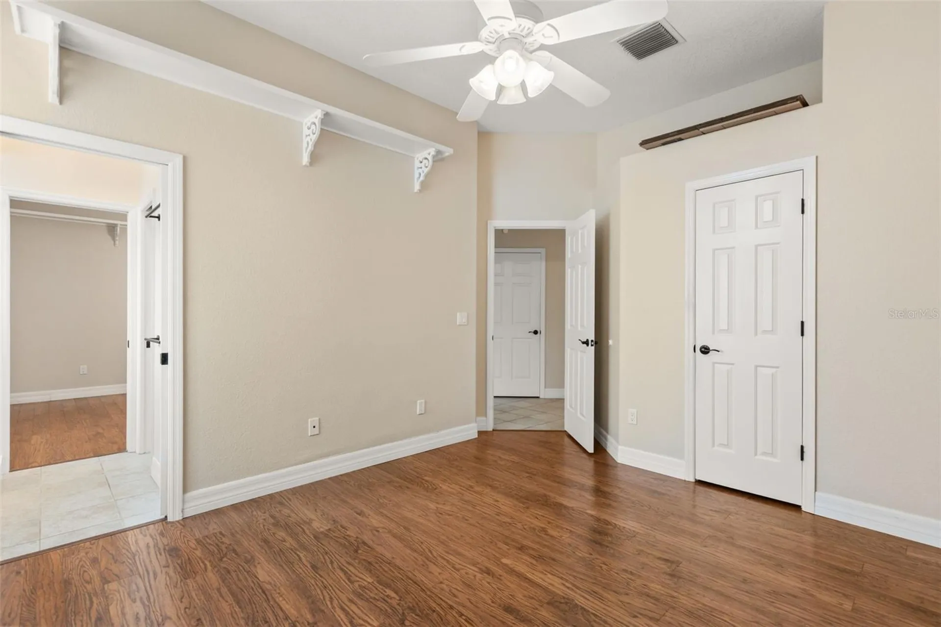15900 Acorn Circle Tavares FL 32778