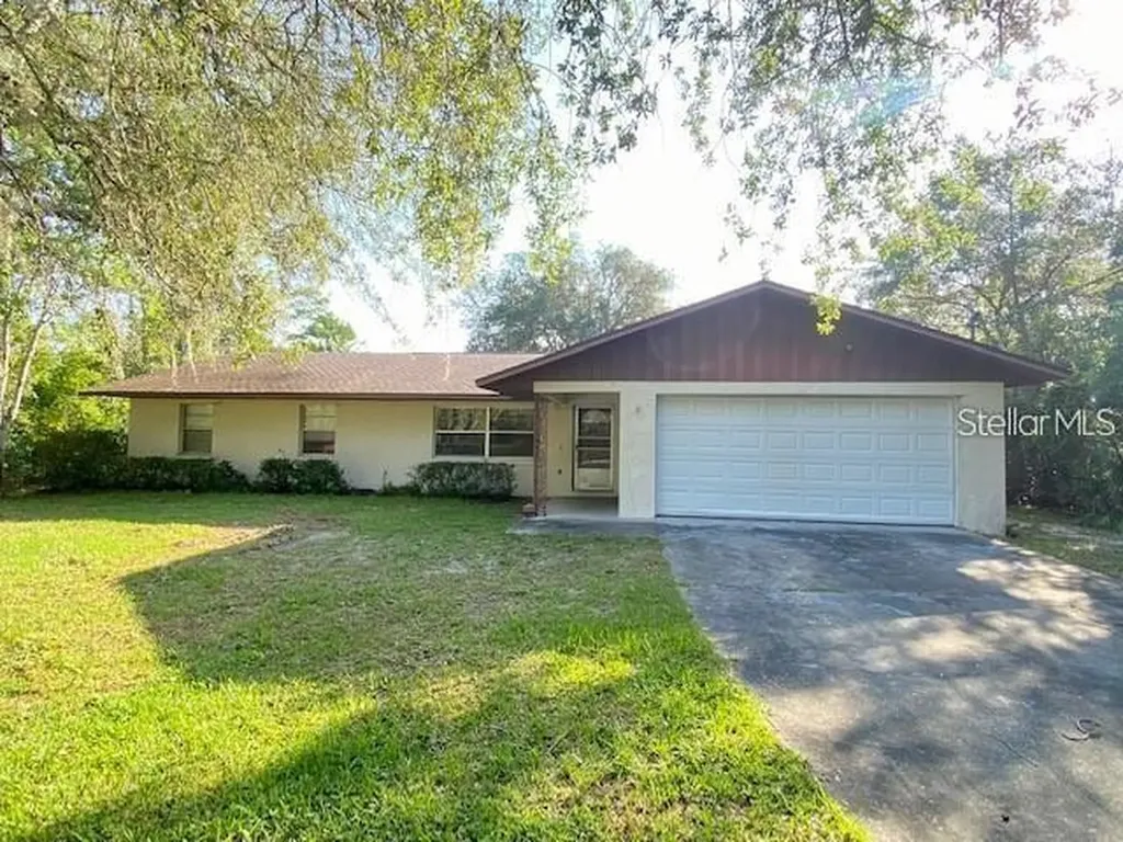 25946 Pine Ridge Road Paisley FL 32767