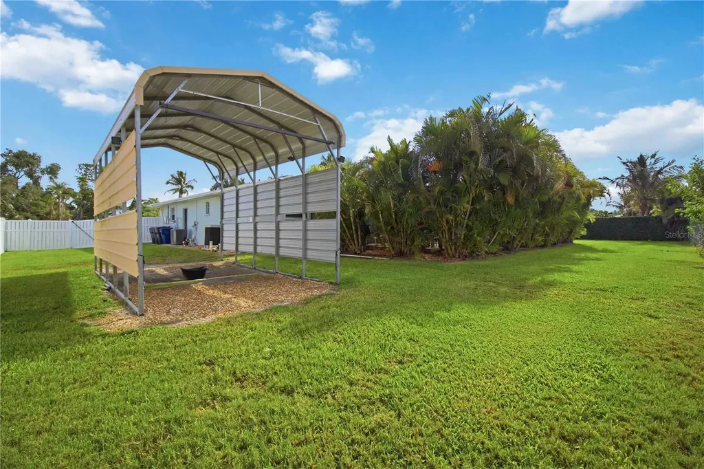 8003 19th Avenue Drive W Bradenton FL 34209