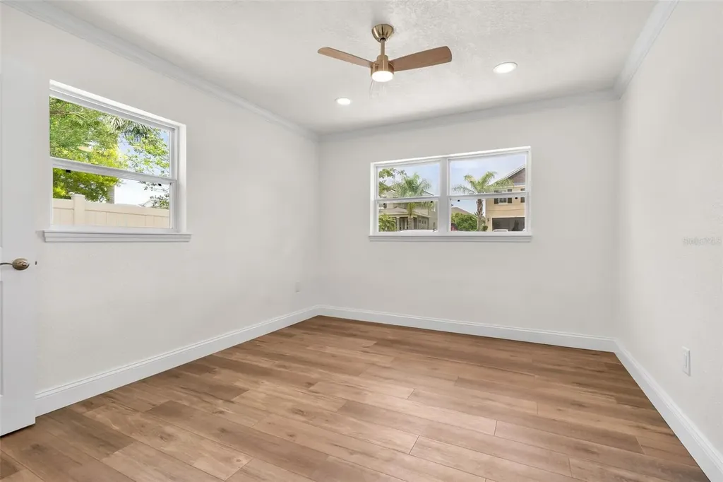 723 W Bayshore Drive Tarpon Springs FL 34689