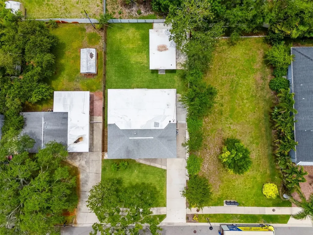 723 W Bayshore Drive Tarpon Springs FL 34689