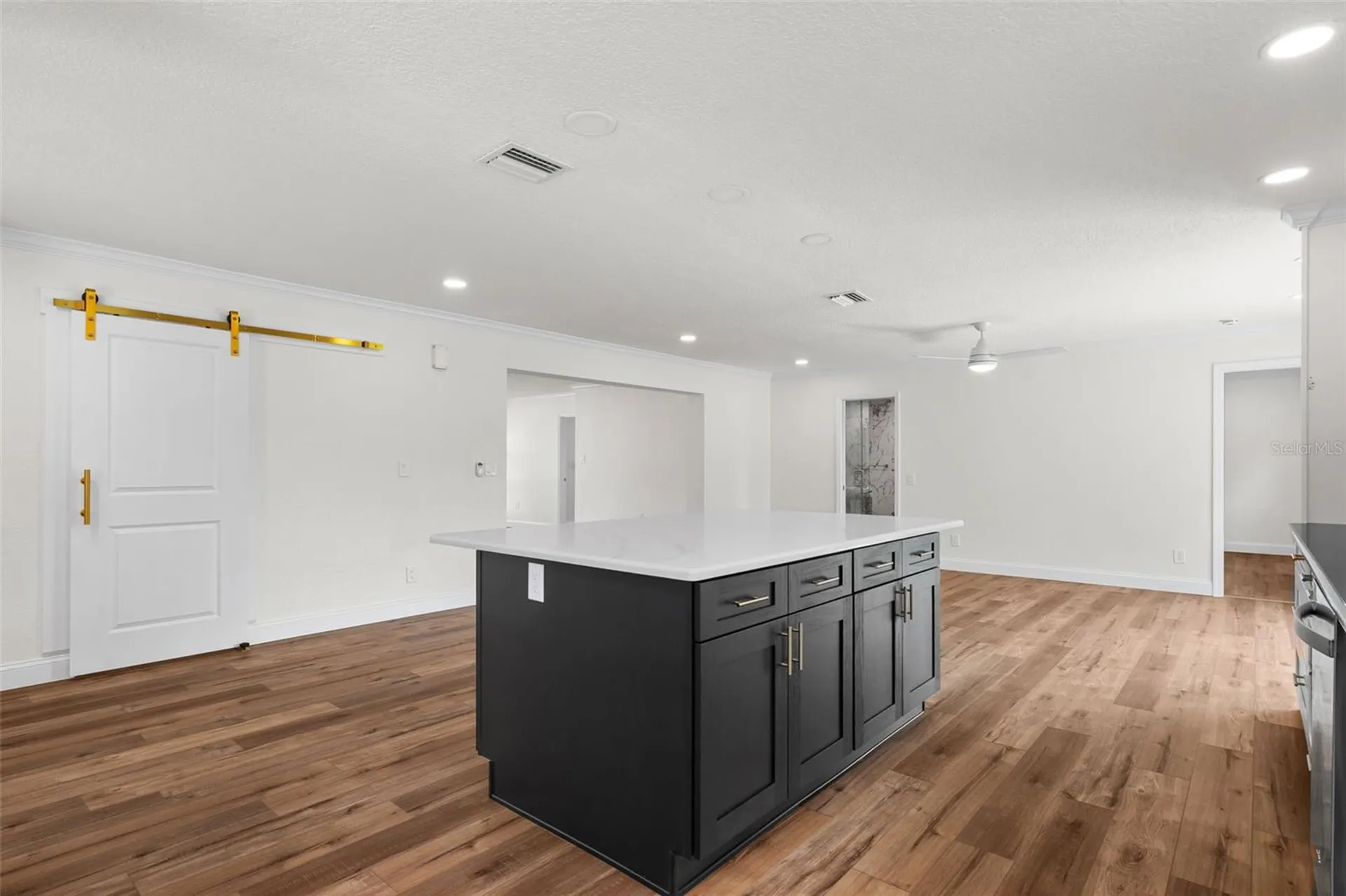 723 W Bayshore Drive Tarpon Springs FL 34689