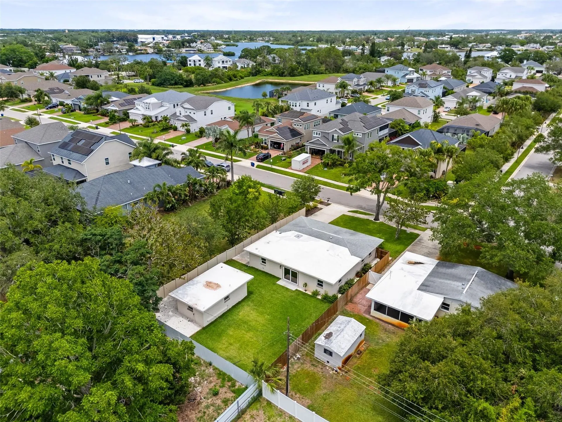 723 W Bayshore Drive Tarpon Springs FL 34689