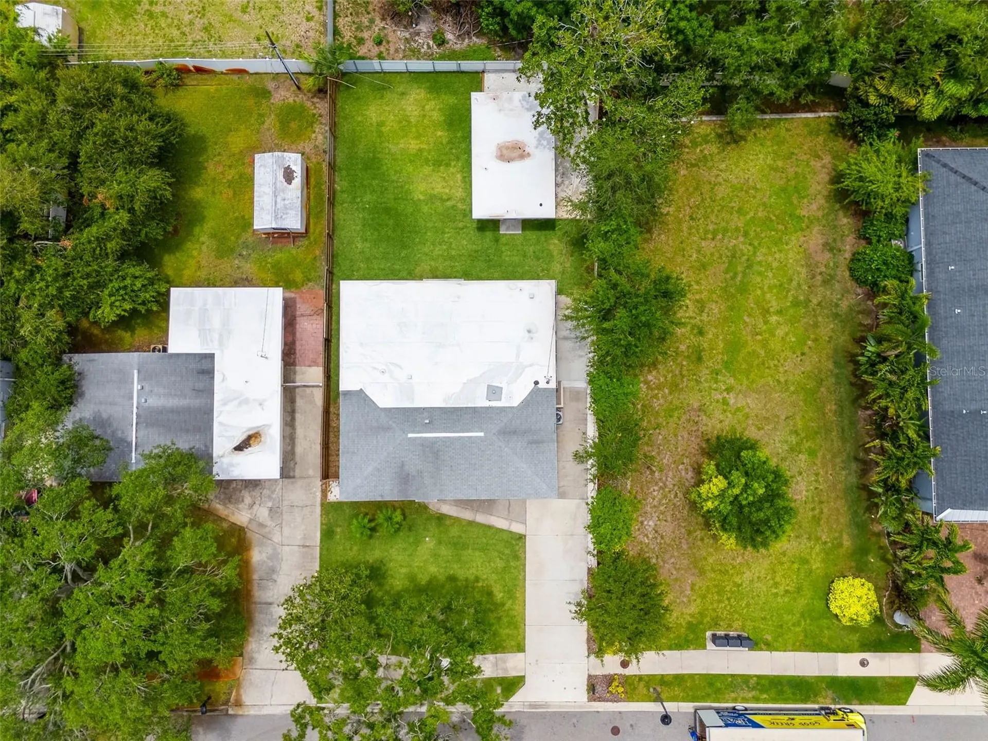 723 W Bayshore Drive Tarpon Springs FL 34689