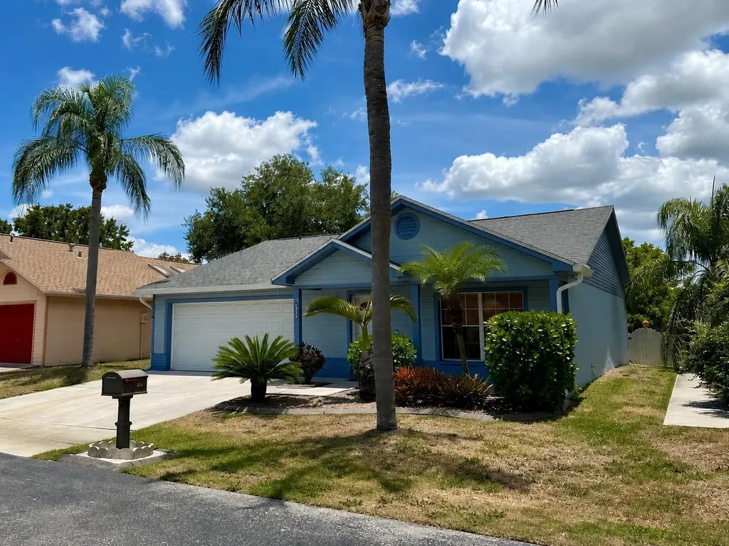 3943 37th Street Court W Bradenton FL 34205