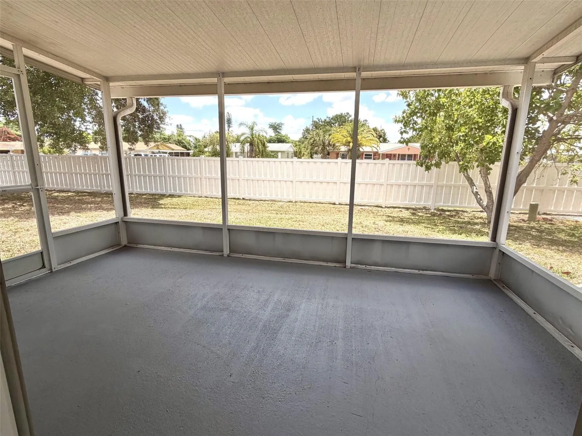 3943 37th Street Court W Bradenton FL 34205