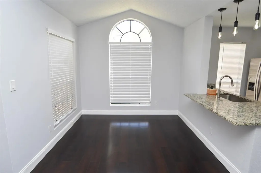 8621 Fancy Finch Drive Tampa FL 33614