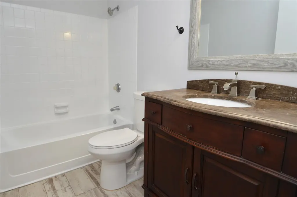 8621 Fancy Finch Drive Tampa FL 33614