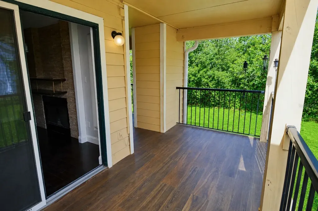 8621 Fancy Finch Drive Tampa FL 33614