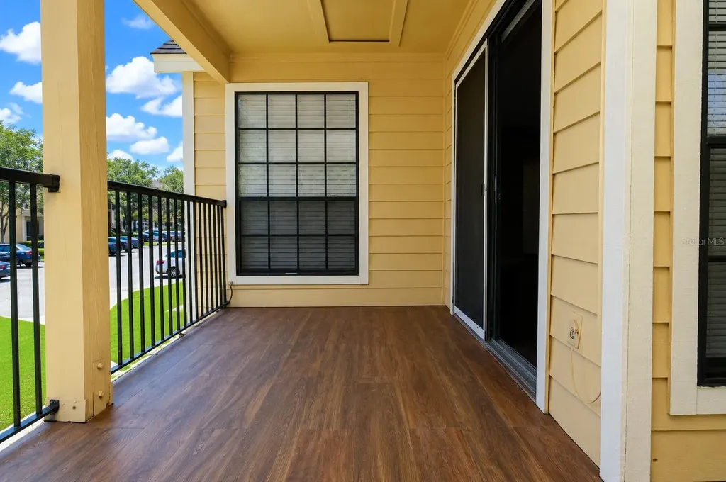 8621 Fancy Finch Drive Tampa FL 33614