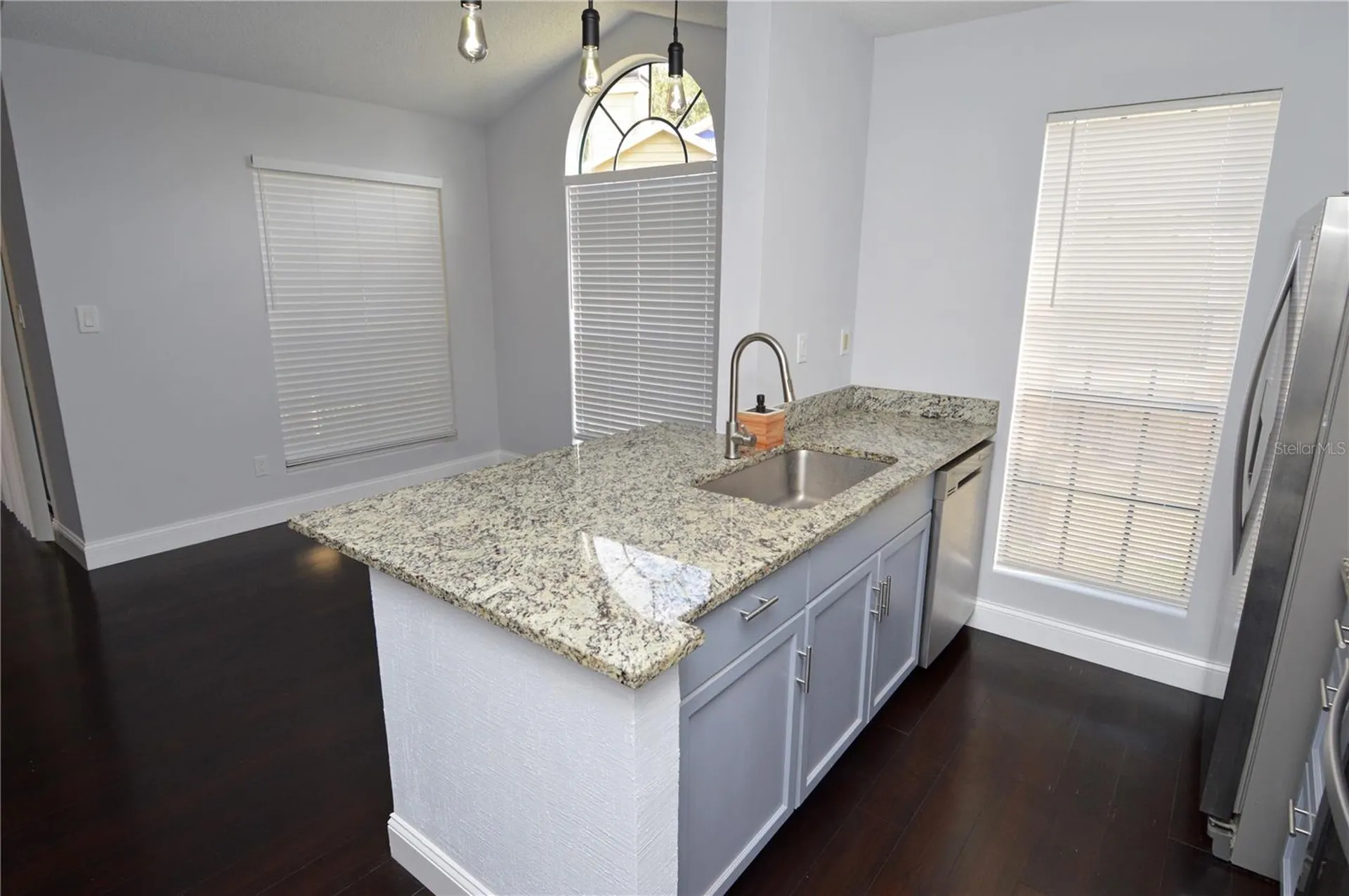 8621 Fancy Finch Drive Tampa FL 33614