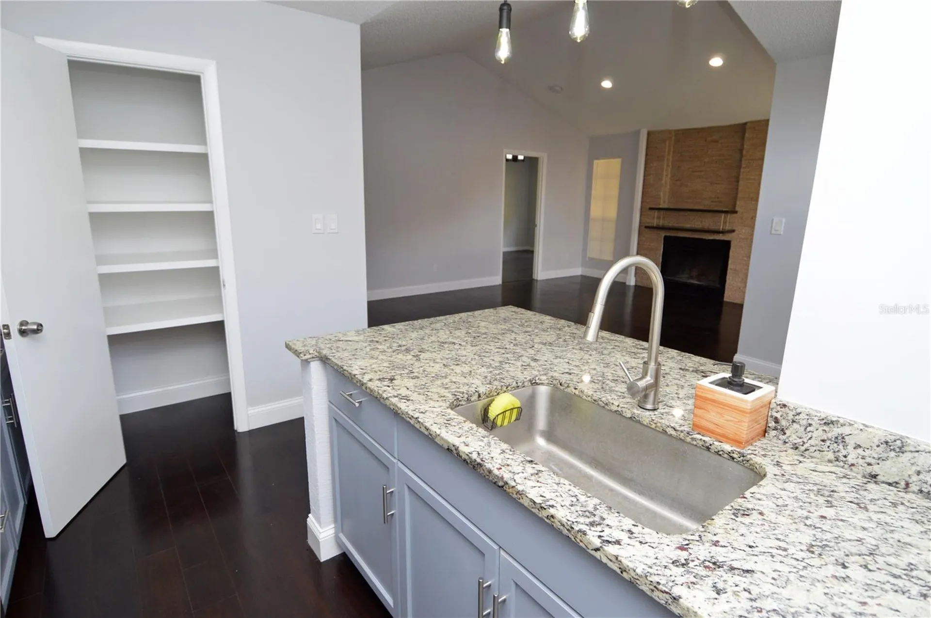 8621 Fancy Finch Drive Tampa FL 33614