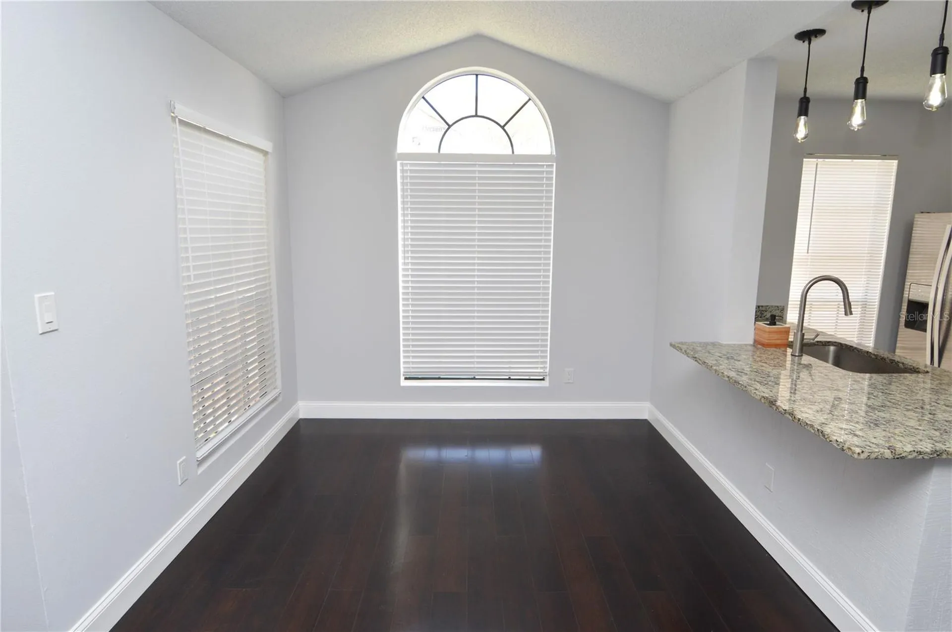 8621 Fancy Finch Drive Tampa FL 33614