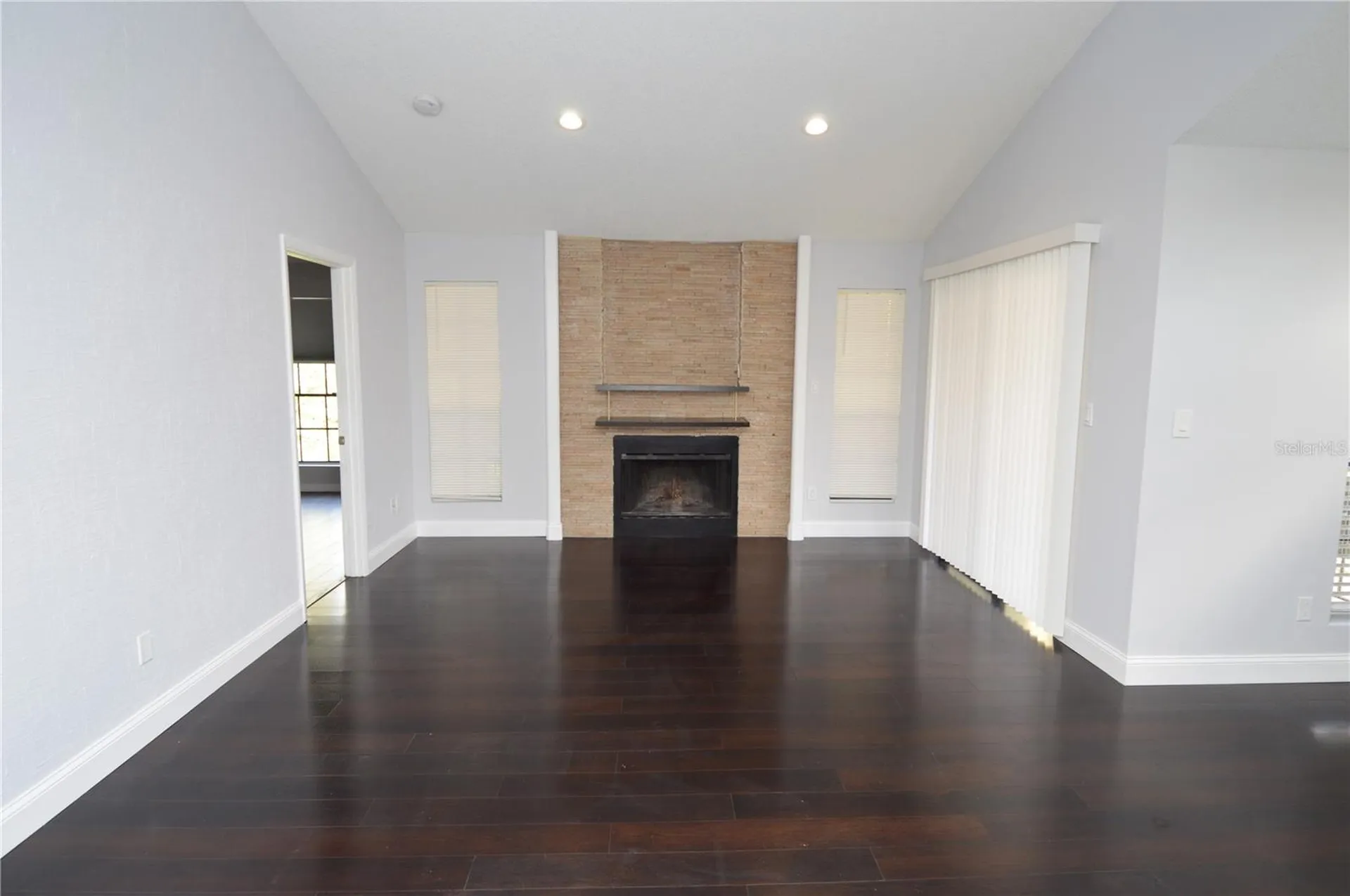 8621 Fancy Finch Drive Tampa FL 33614